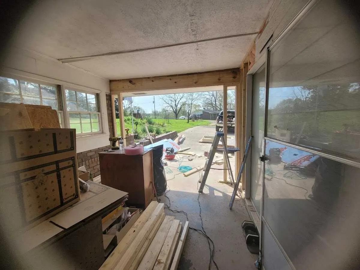 Air movers and dehumidifier for Water Mitigation Services in Perryton